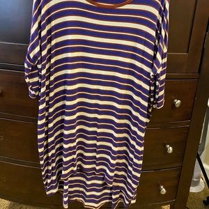 LulaRoe Tee